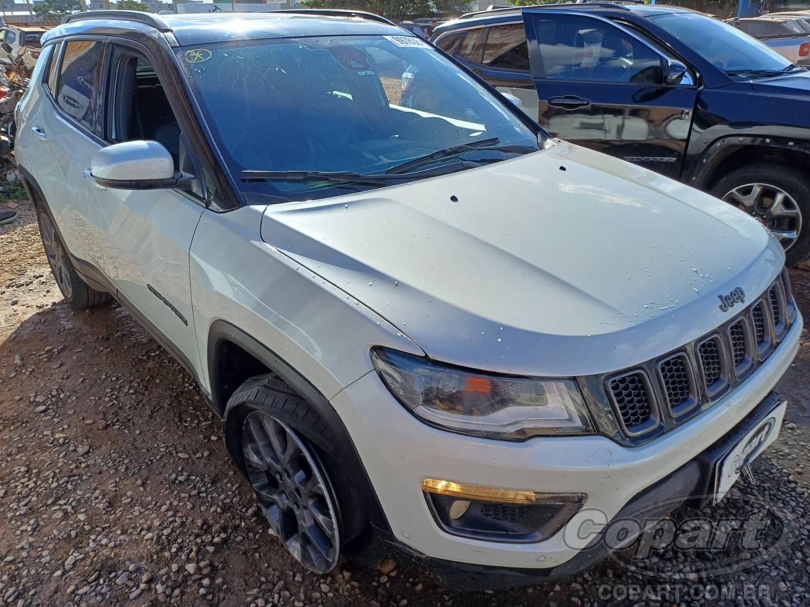 Veículo Fiat Compass JEEP COMPASS LIMITED S 2.0 MULTIJET TURBO 2021 2021 em leilão
