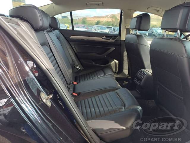 2018 VOLKSWAGEN PASSAT 