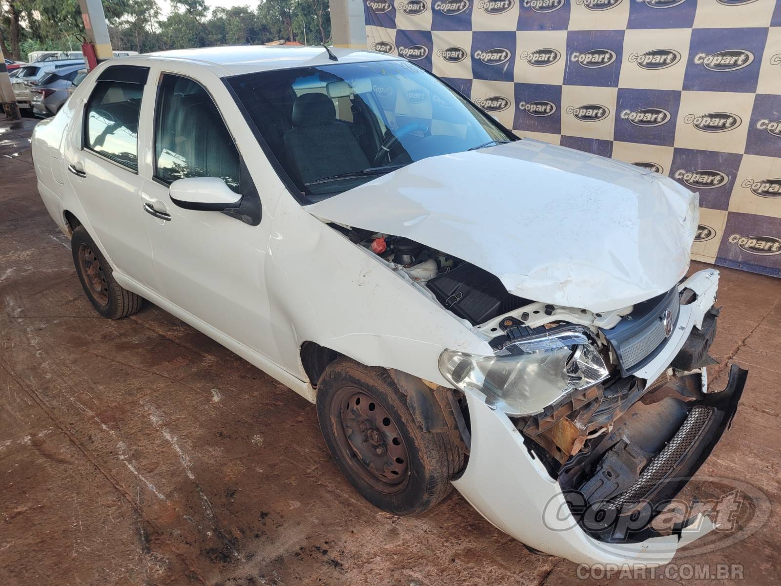 Veículo Fiat Siena Fiat Siena Fire 1.0 2010 Colisão Média Monta 2010 em leilão