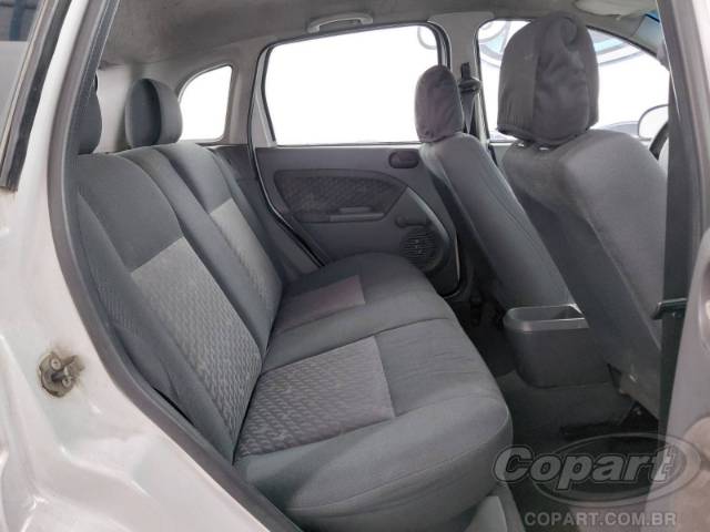 2003 FORD FIESTA 