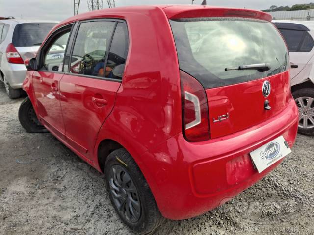 2015 VOLKSWAGEN UP 