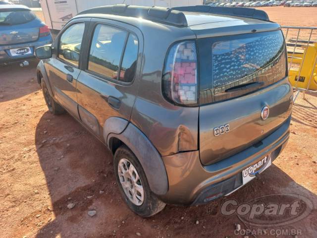 2017 FIAT UNO 