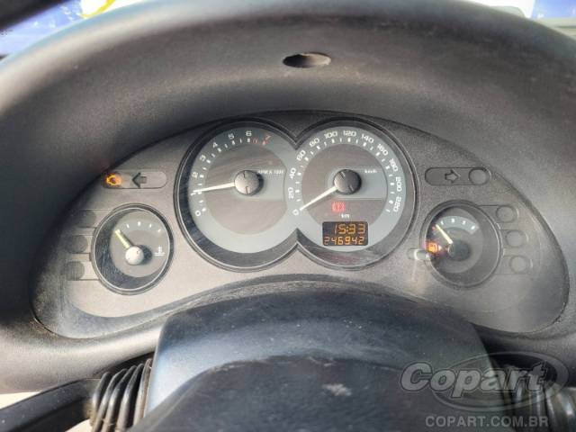 2011 CHEVROLET CLASSIC 