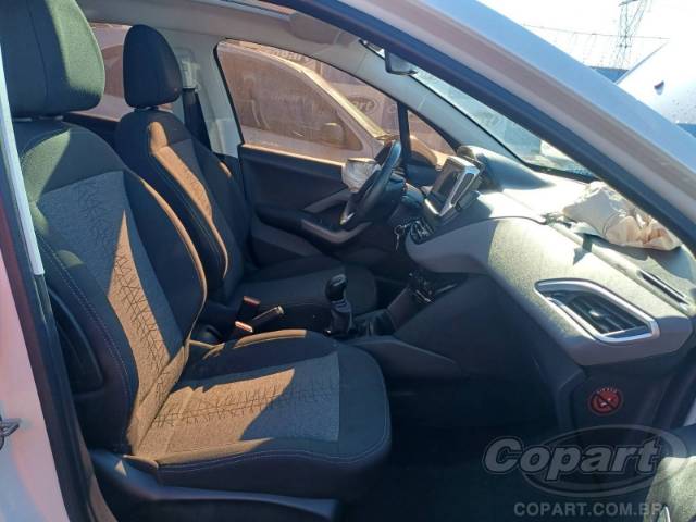 2018 PEUGEOT 208 