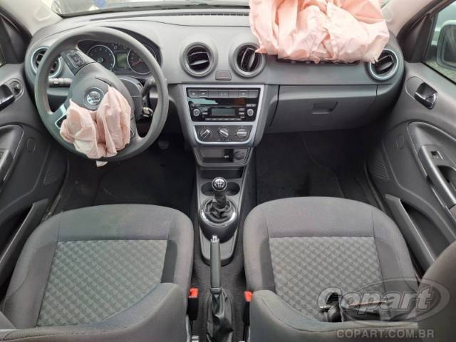 2016 VOLKSWAGEN VOYAGE 