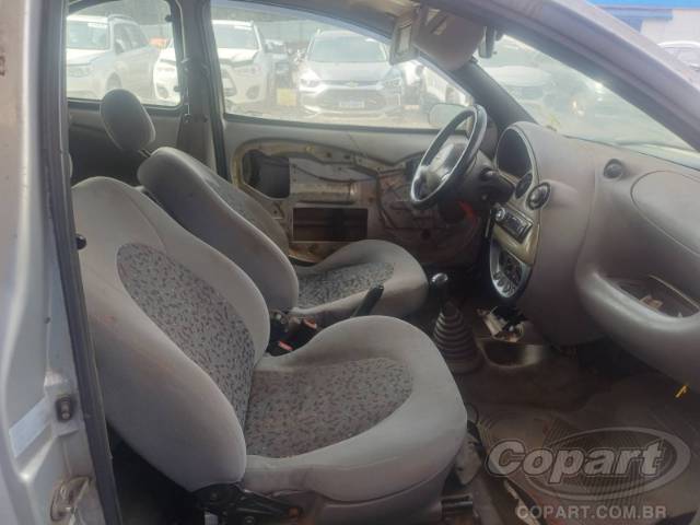 2002 FORD KA 