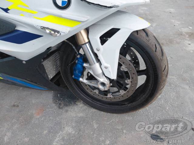 2025 BMW S 1000 