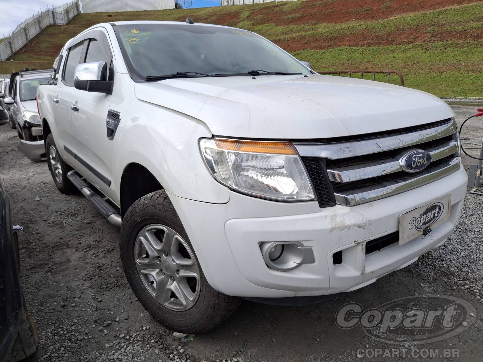 Veículo FORD Ranger Ford Ranger CD XLT 3.2 Duratorq TDCi 2015 Médio Estado 2015 em leilão