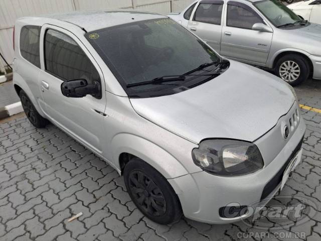 2014 FIAT UNO 