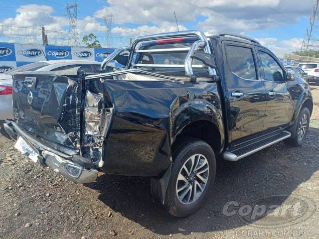 2017 NISSAN FRONTIER CD 