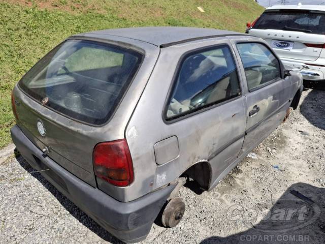 2002 VOLKSWAGEN GOL 