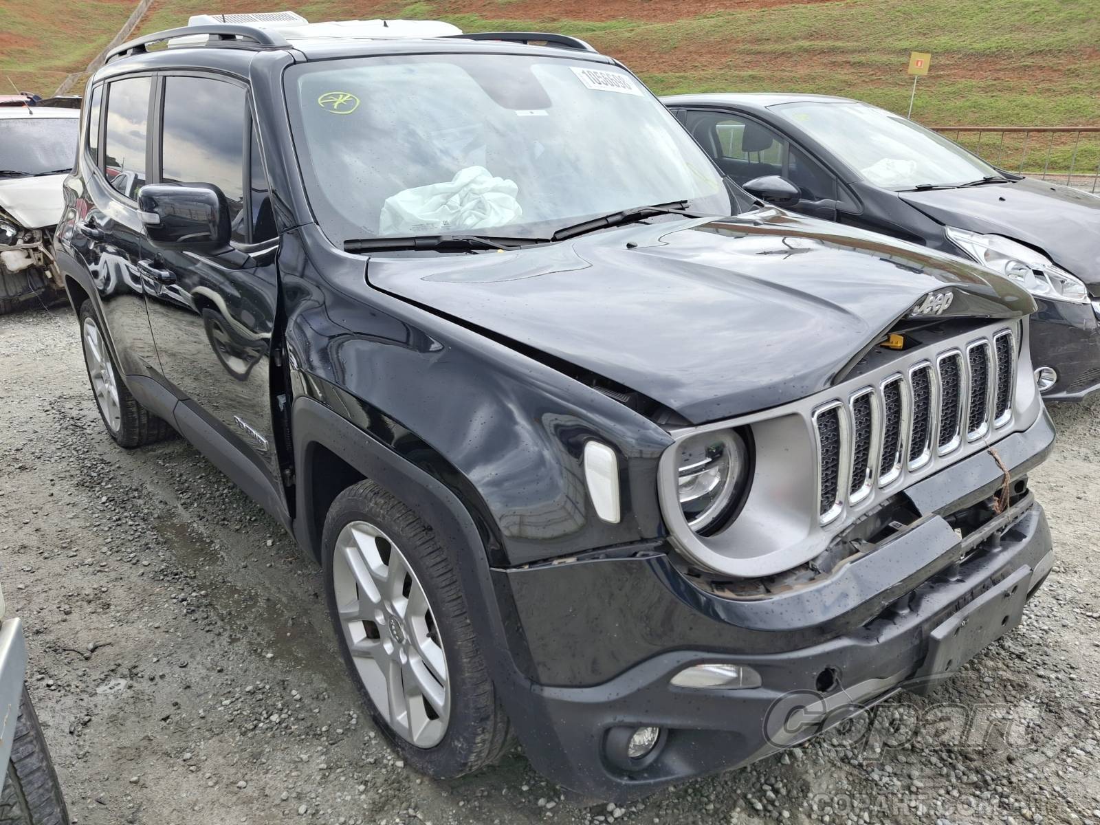 Veículo Fiat Renegade JEEP RENEGADE LIMITED 1.8 16V E.TORQ EVO FLEXIVEL ALCOOL/GASOLINA 2020 2020 em leilão