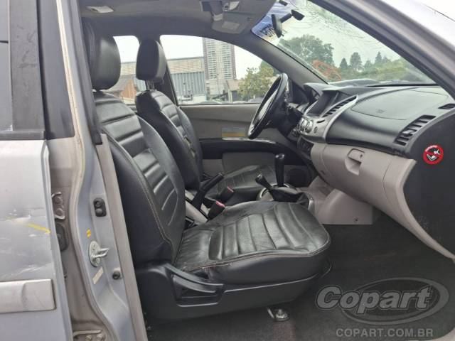2010 MITSUBISHI L200 TRITON 