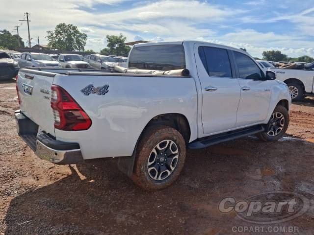 2023 TOYOTA HILUX CD 