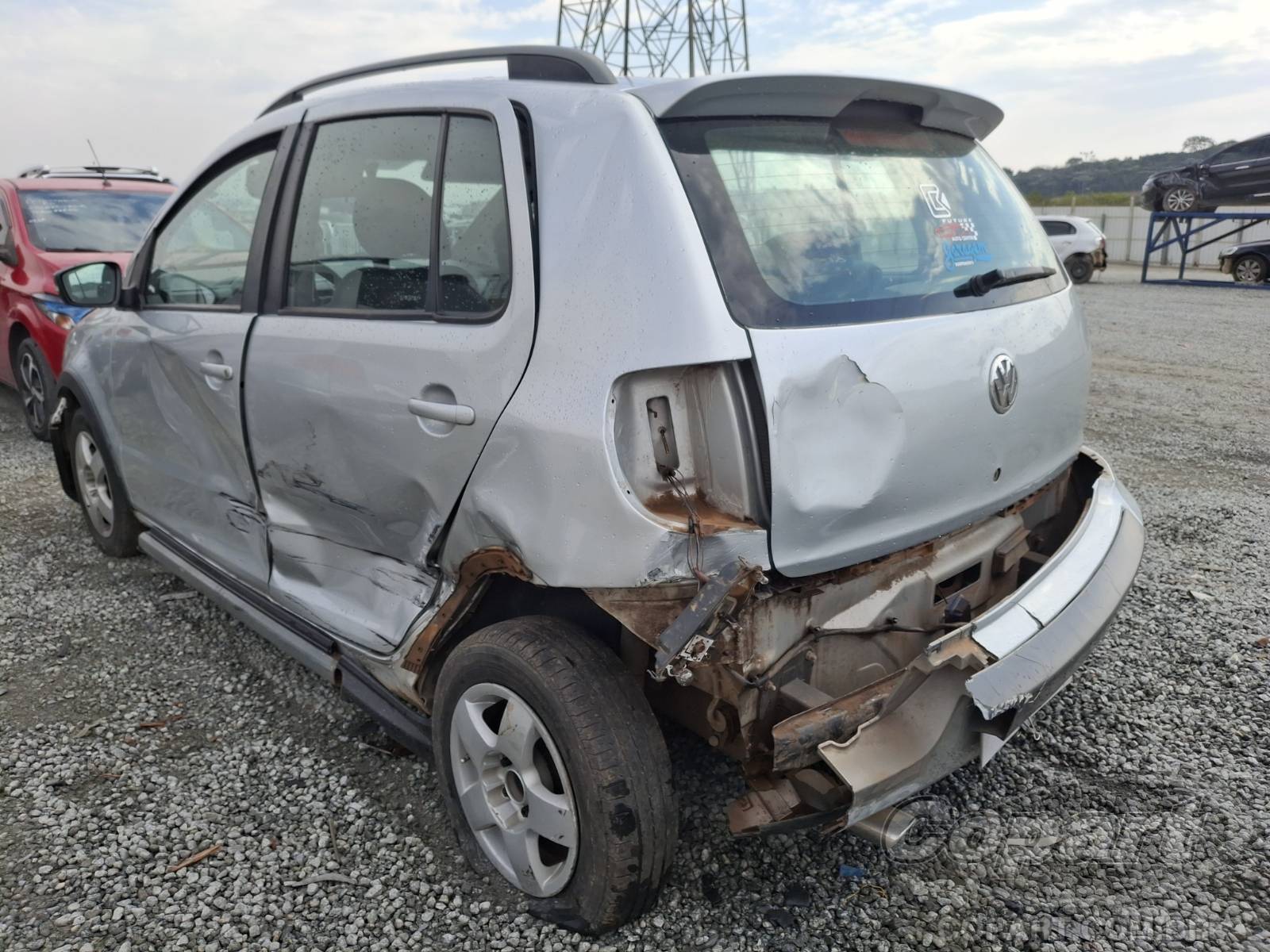 2005 VOLKSWAGEN FOX — foto 3 de 15
