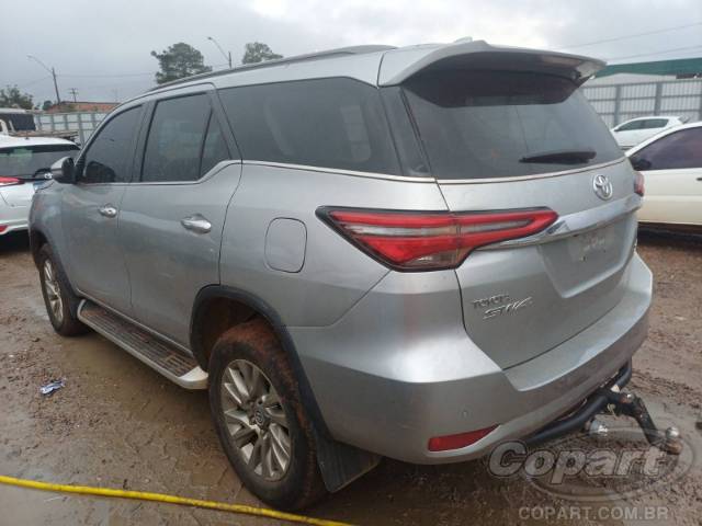 2023 TOYOTA SW4 