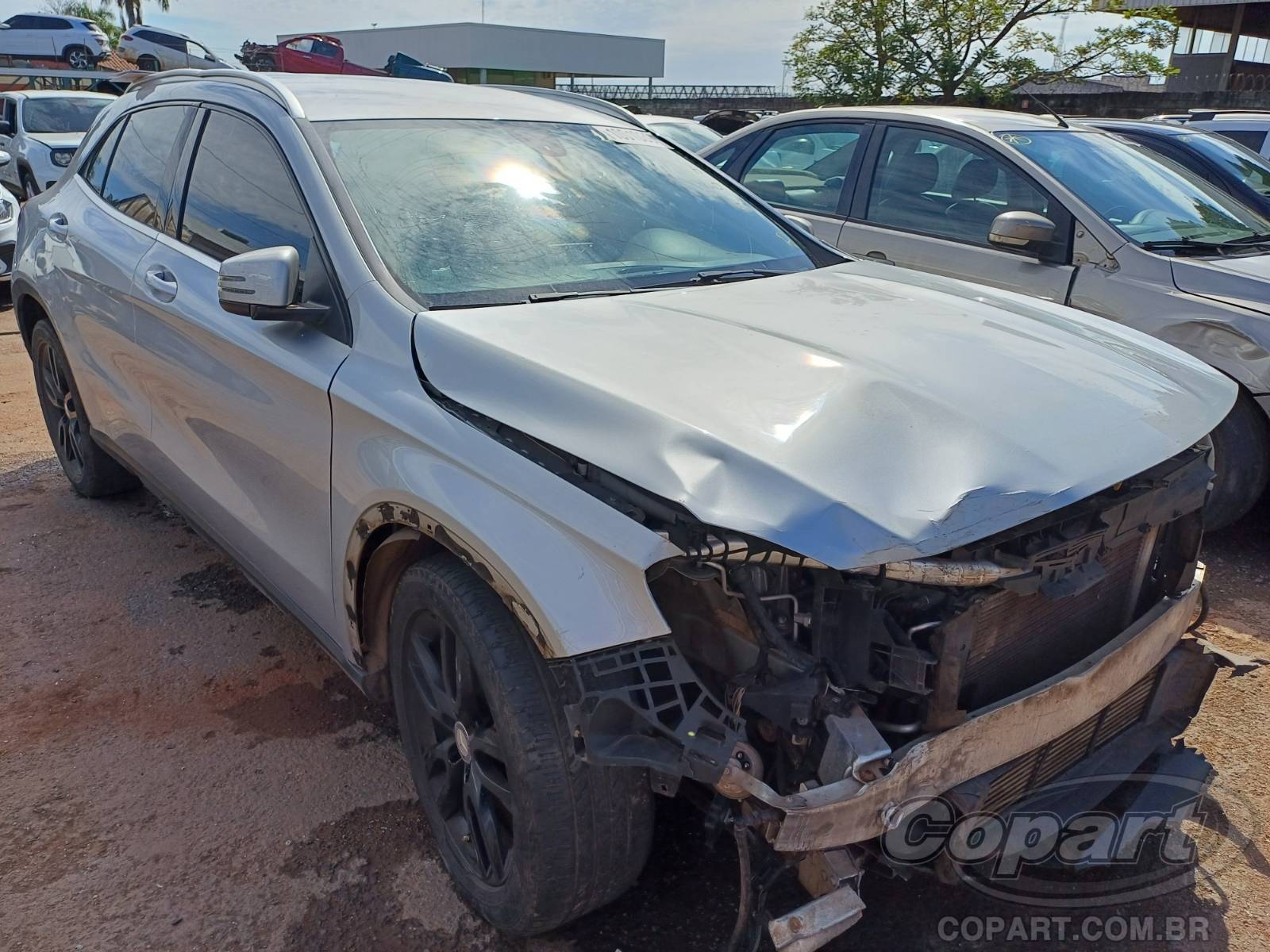 Veículo Mercedes-Benz GLA MERCEDES BENZ GLA 200 1.6 16V Turbo 2014 2015 em leilão