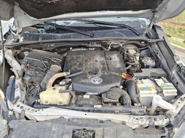 2021 TOYOTA HILUX CD 