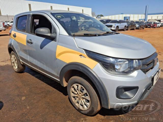 2023 FIAT MOBI 