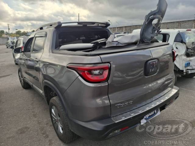2021 FIAT TORO 