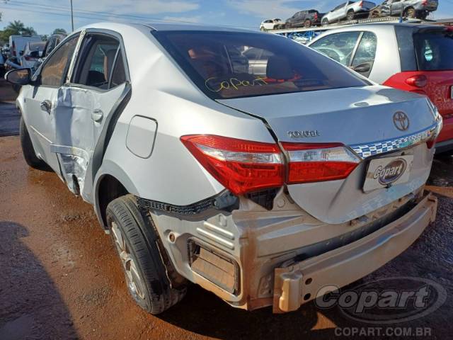 2015 TOYOTA COROLLA 