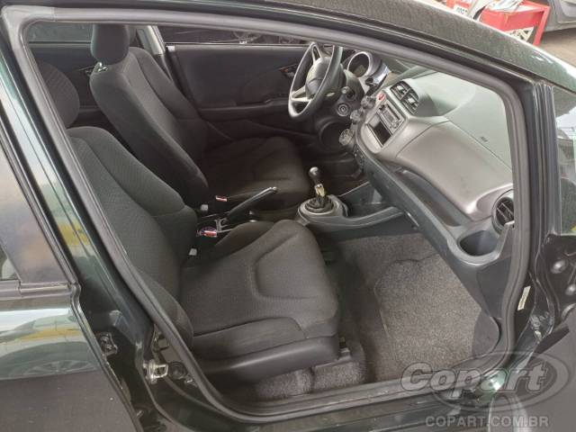 2010 HONDA FIT 