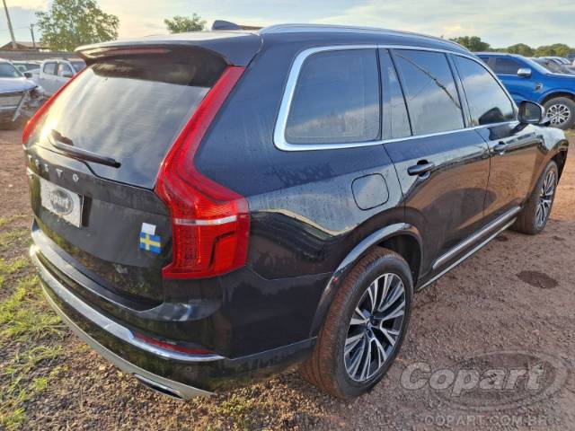 2021 VOLVO XC90 
