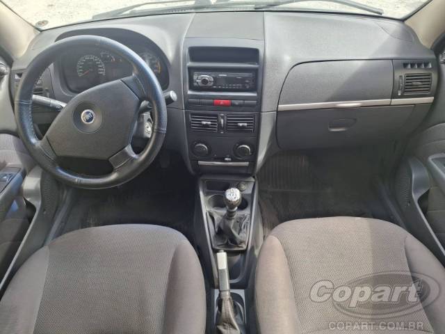 2004 FIAT PALIO 