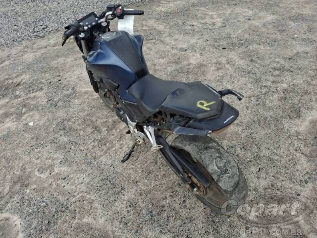 2025 HONDA CB 300F 