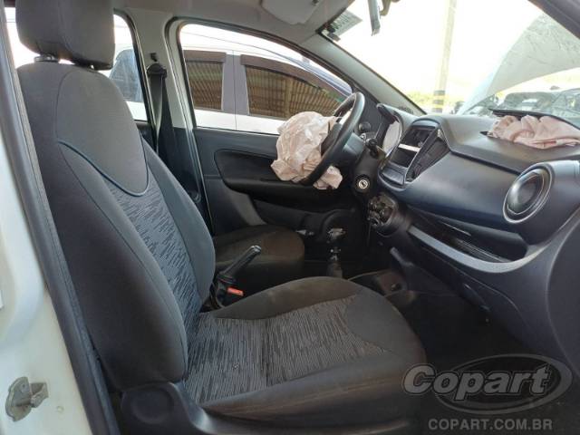 2019 FIAT UNO 