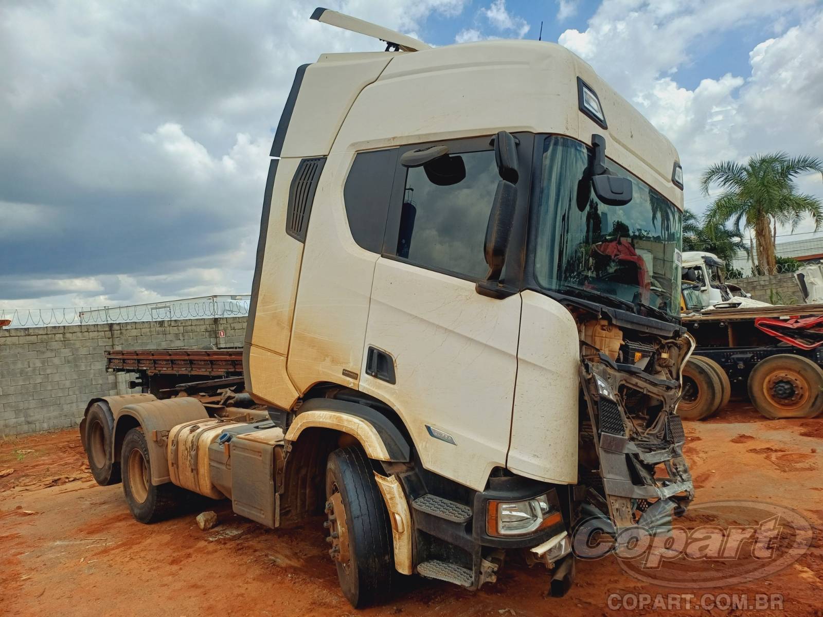 Veículo SAAB-SCANIA R Scania R 460 2024 2024 em leilão