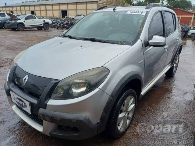 2014 RENAULT SANDERO 