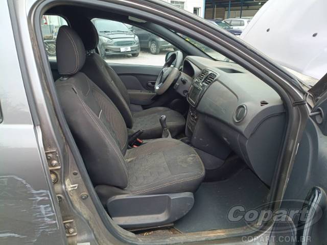 2023 RENAULT SANDERO 