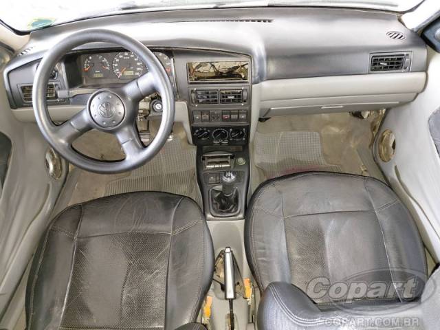 2001 VOLKSWAGEN SANTANA 