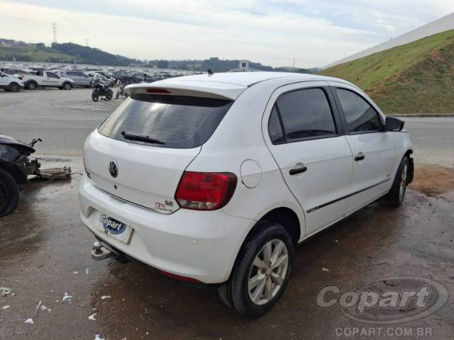 2013 VOLKSWAGEN GOL 
