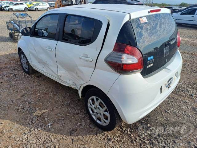 2017 FIAT MOBI 