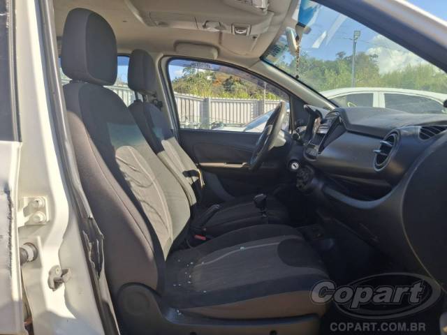 2017 FIAT UNO 