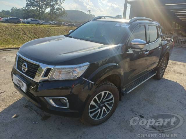 2022 NISSAN FRONTIER CD 
