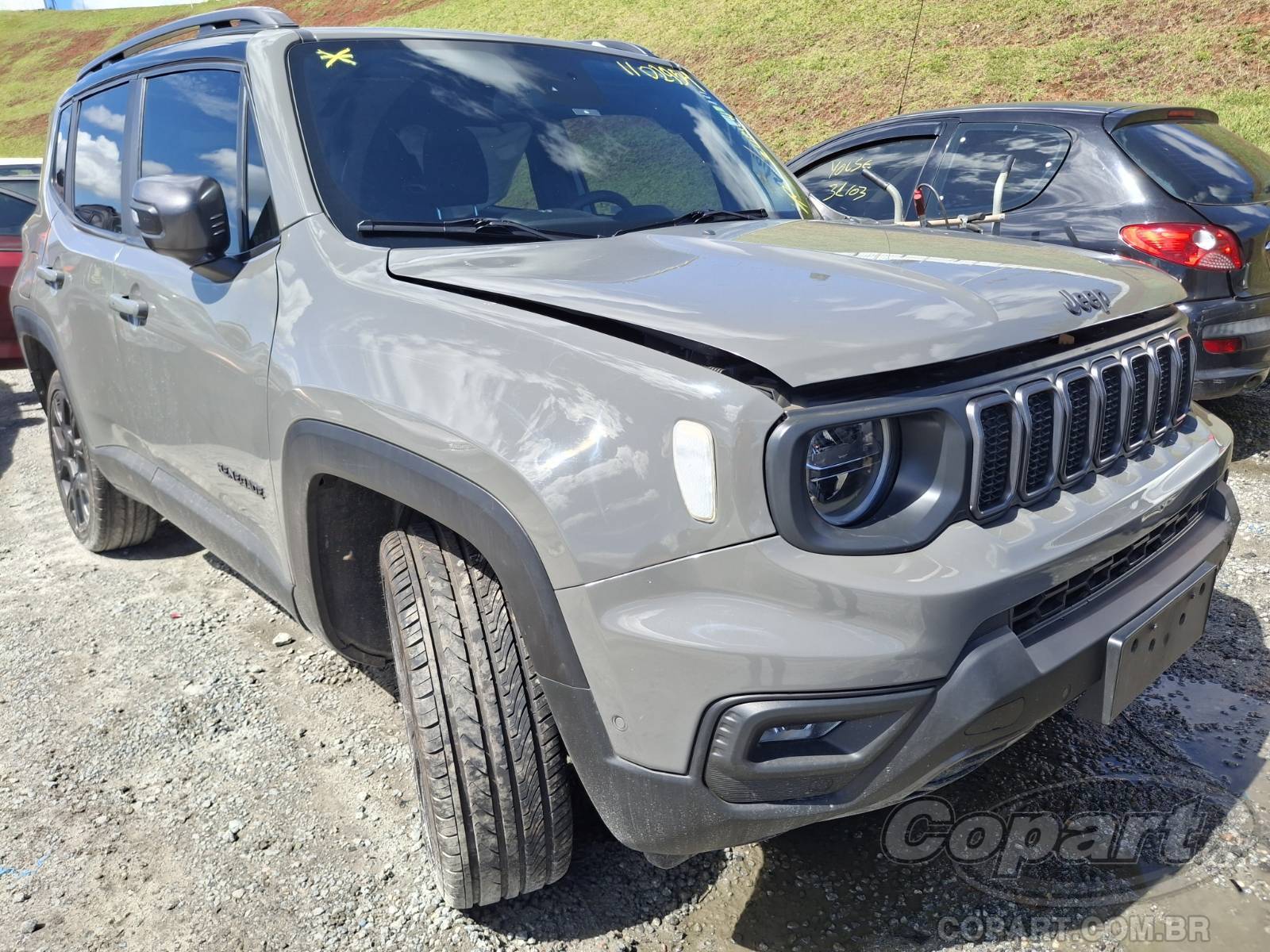 Veículo Fiat Renegade JEEP RENEGADE 2022 SUV 2022 em leilão