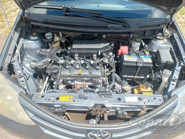 2015 TOYOTA ETIOS SEDA 