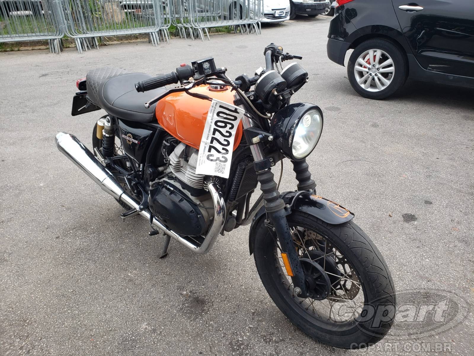 ROYAL ENFIELD INTERCEPTOR 2020