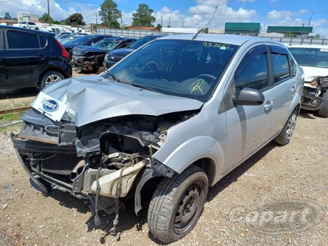 2013 FORD FIESTA SEDAN 