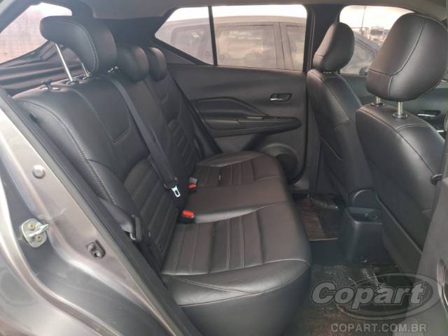 2018 NISSAN KICKS 