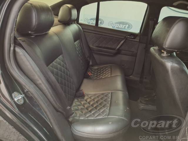 2003 VOLKSWAGEN POLO SEDAN 