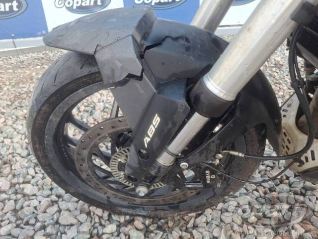 2025 BAJAJ DOMINAR 