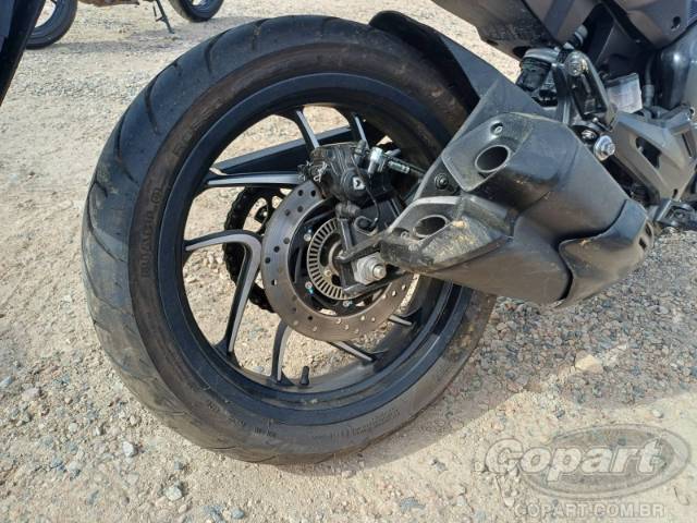 2025 BAJAJ DOMINAR 