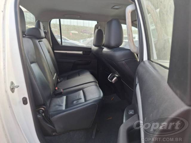 2016 TOYOTA HILUX CD 