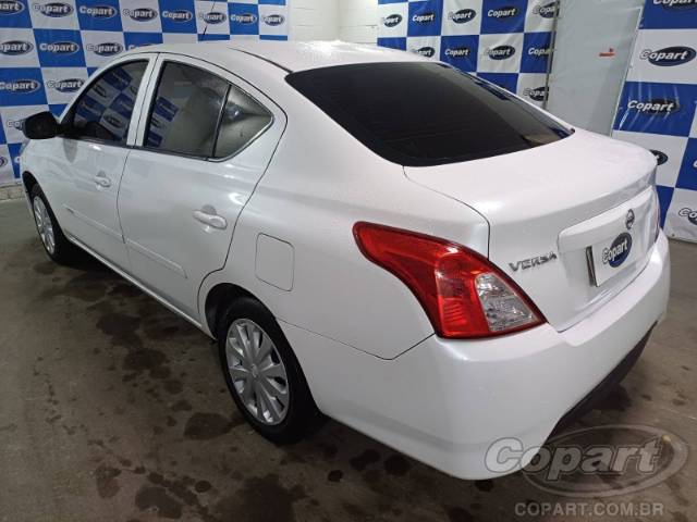 2019 NISSAN VERSA 