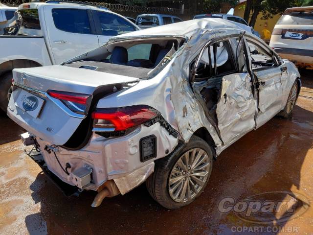 2024 TOYOTA COROLLA 