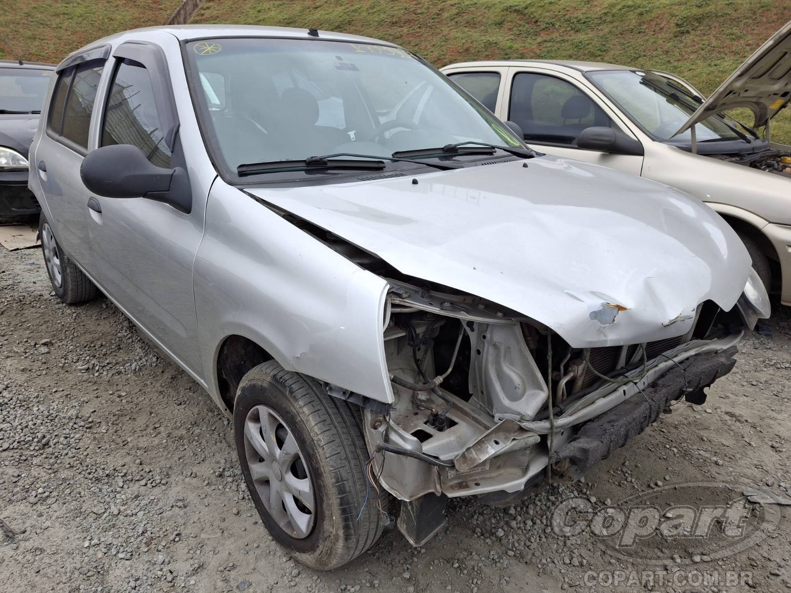 Veículo Renault Clio RENAULT CLIO EXPRESSION 1.0 16V HI-POWER 2014 2014 em leilão